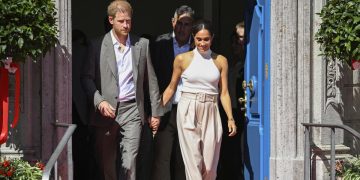 Pangeran Harry dan Meghan Markle Kembali ke Inggris Menggunakan Jet Pribadi dan Biayanya